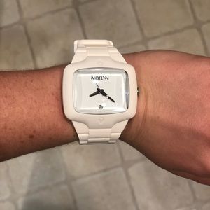 Nixon Watch